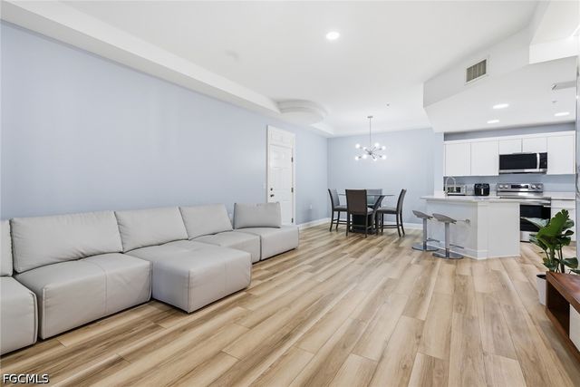 3964 Pomodoro CIR 104, Cape Coral, FL 33909