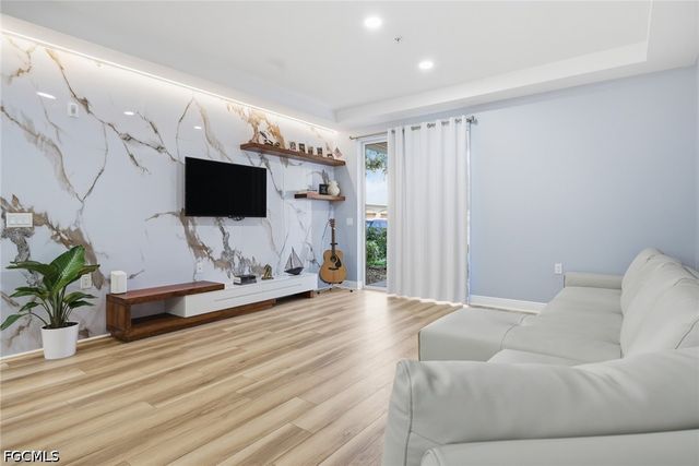 3964 Pomodoro CIR 104, Cape Coral, FL 33909