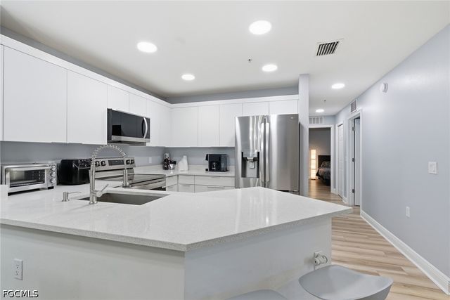 3964 Pomodoro CIR 104, Cape Coral, FL 33909