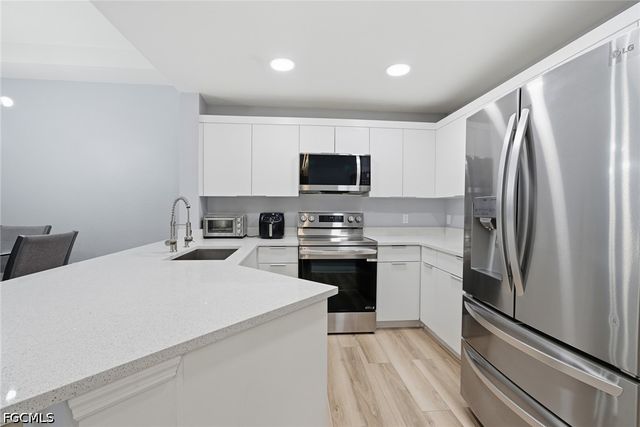 3964 Pomodoro CIR 104, Cape Coral, FL 33909