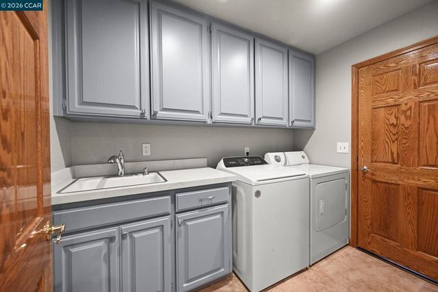 715 715 Blue Spruce Dr, Danville, CA 94506