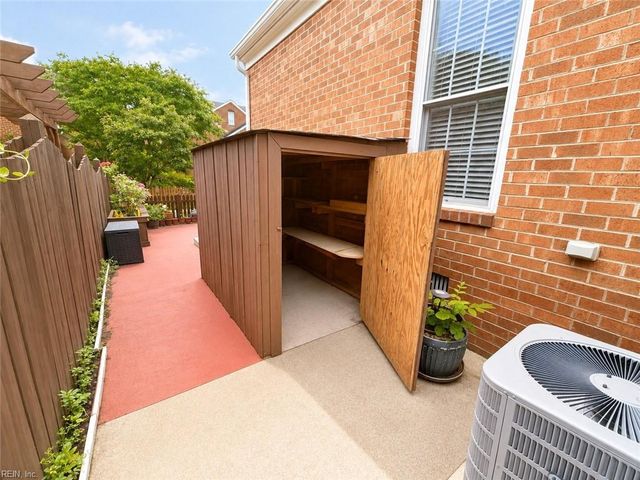 343 James Baldwin ST, Newport News, VA 23606