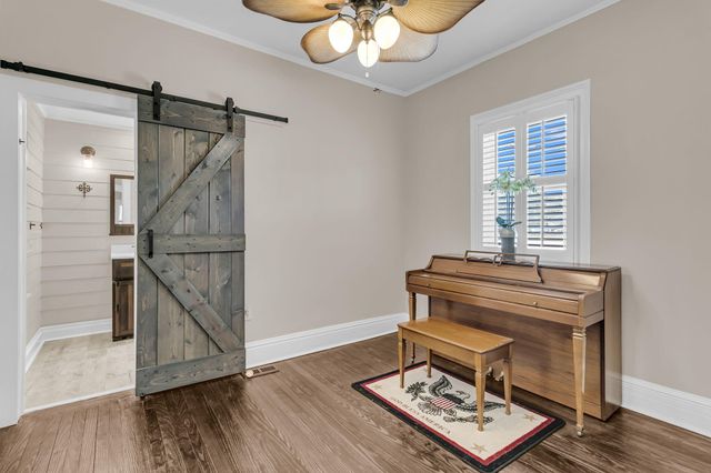 4454 Cottageville Highway, Round O, SC 29474