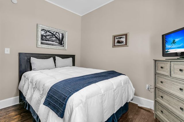 4454 Cottageville Highway, Round O, SC 29474