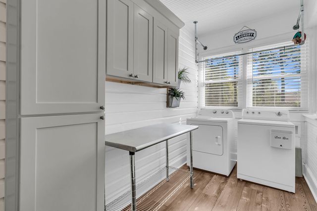 4454 Cottageville Highway, Round O, SC 29474