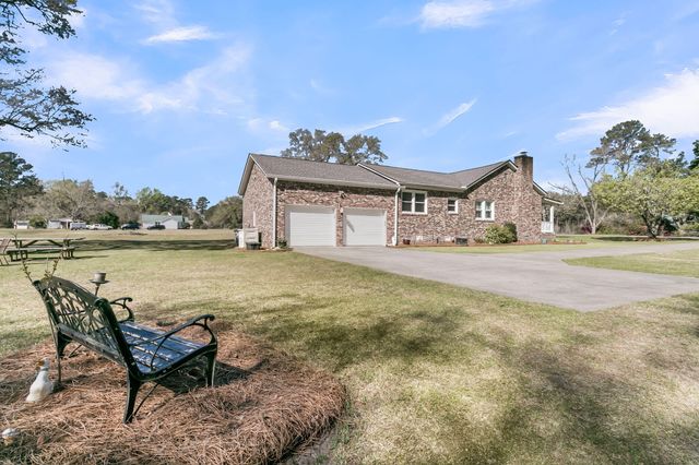4454 Cottageville Highway, Round O, SC 29474