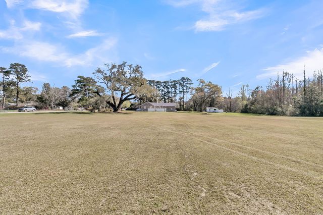 4454 Cottageville Highway, Round O, SC 29474