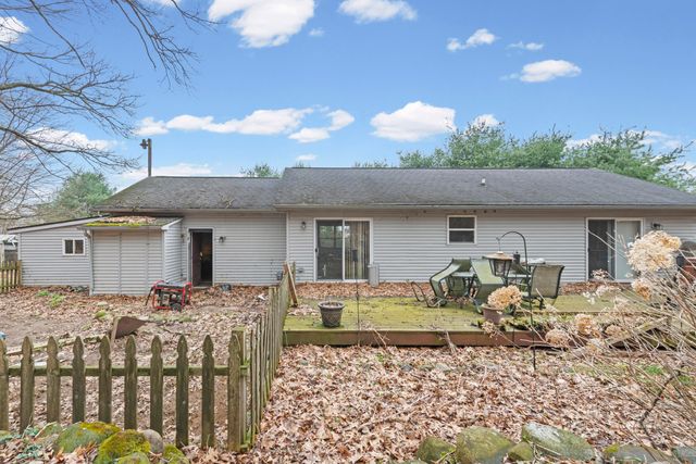 19827 Williamsville Road, Gregory, MI 48137