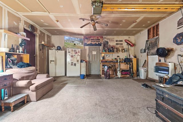 19827 Williamsville Road, Gregory, MI 48137