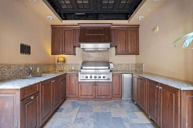 140 E MORSE BOULEVARD J, Winter Park, FL 32789