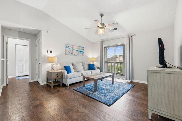 3761 Citation Way Apt 532, Myrtle Beach, SC 29577