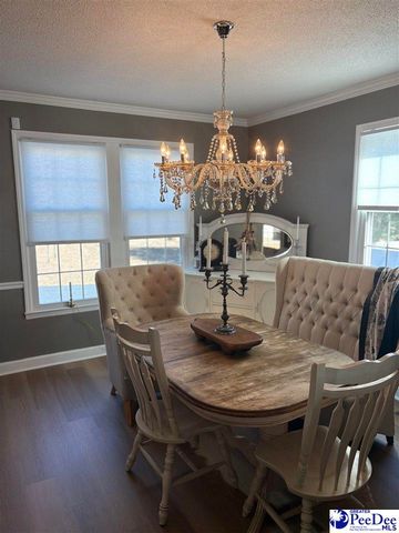 1041 Huntington Dr, Hartsville, SC 29550