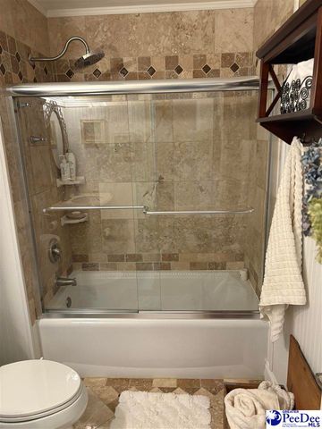 1041 Huntington Dr, Hartsville, SC 29550