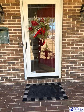 1041 Huntington Dr, Hartsville, SC 29550