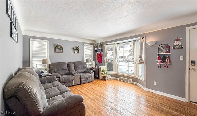 7911 Bertha Avenue, Parma, OH 44129