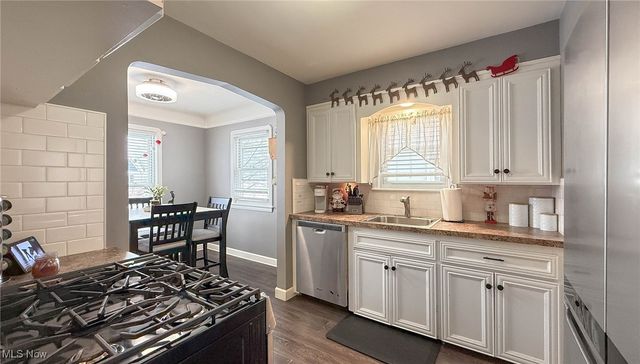 7911 Bertha Avenue, Parma, OH 44129