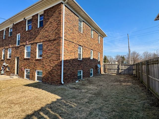 2612 Harrison Street, Davenport, IA 52803