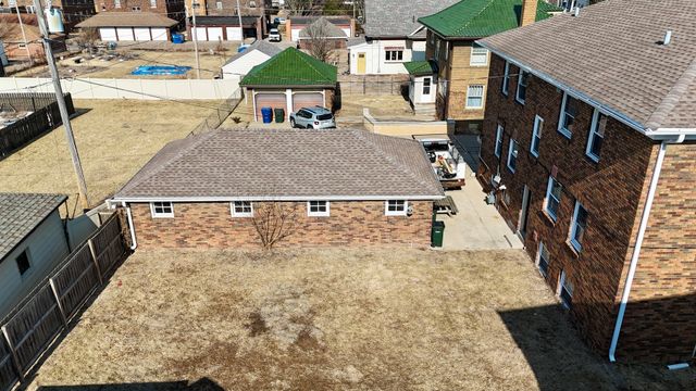 2612 Harrison Street, Davenport, IA 52803