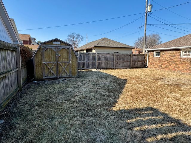 2612 Harrison Street, Davenport, IA 52803