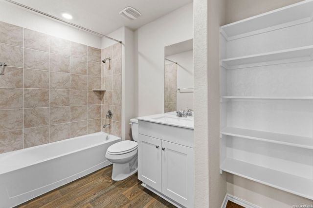 5834 Hartley Home, San Antonio, TX 78253