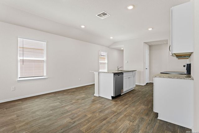 5834 Hartley Home, San Antonio, TX 78253