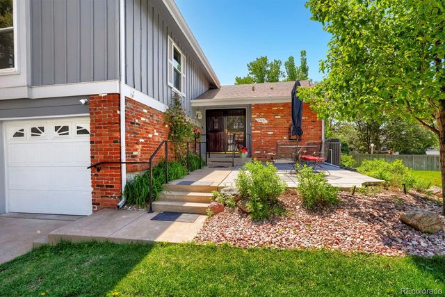 11410 E Bates Court, Aurora, CO 80014