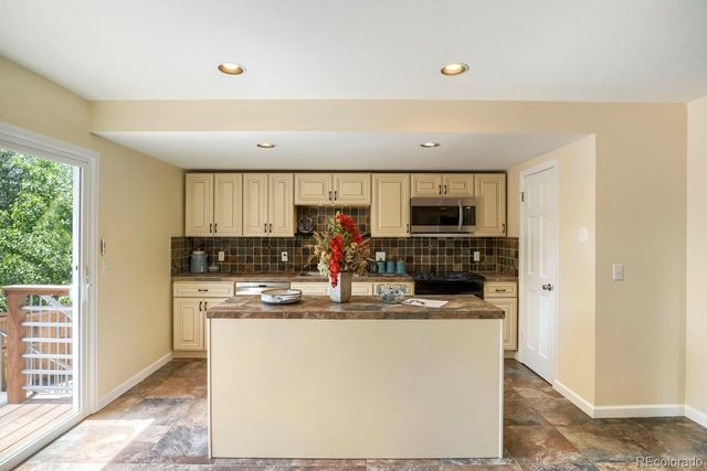 11410 E Bates Court, Aurora, CO 80014