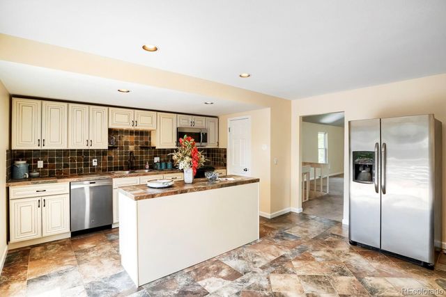 11410 E Bates Court, Aurora, CO 80014