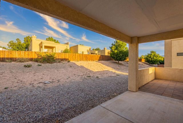 3201 Oakmount Drive SE, Rio Rancho, NM 87124
