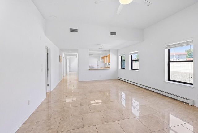 3201 Oakmount Drive SE, Rio Rancho, NM 87124