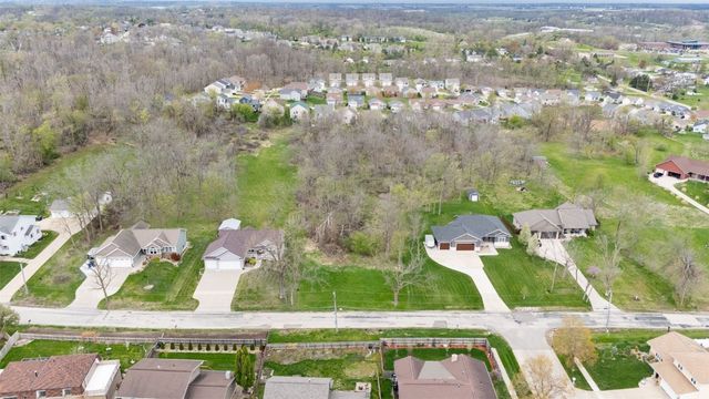 2048 20th Street NW, Cedar Rapids, IA 52405