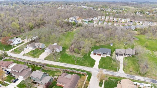 2048 20th Street NW, Cedar Rapids, IA 52405