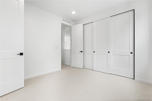 8850 Moonshimmer Trail, Littleton, CO 80125