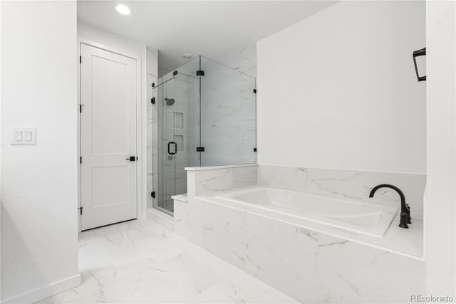 8850 Moonshimmer Trail, Littleton, CO 80125