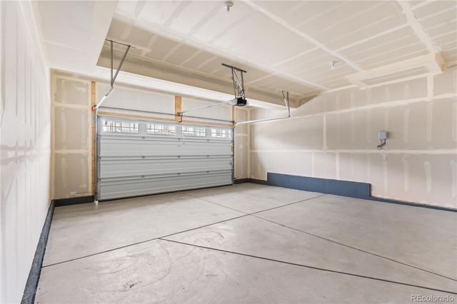 8850 Moonshimmer Trail, Littleton, CO 80125