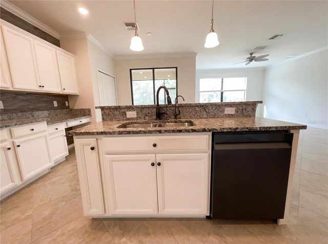 12691 CINQUETERRE DRIVE, Venice, FL 34293