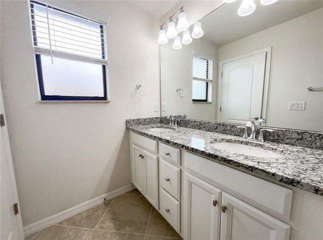 12691 CINQUETERRE DRIVE, Venice, FL 34293