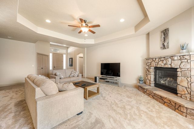 235 W 1725 S, Washington, UT 84780