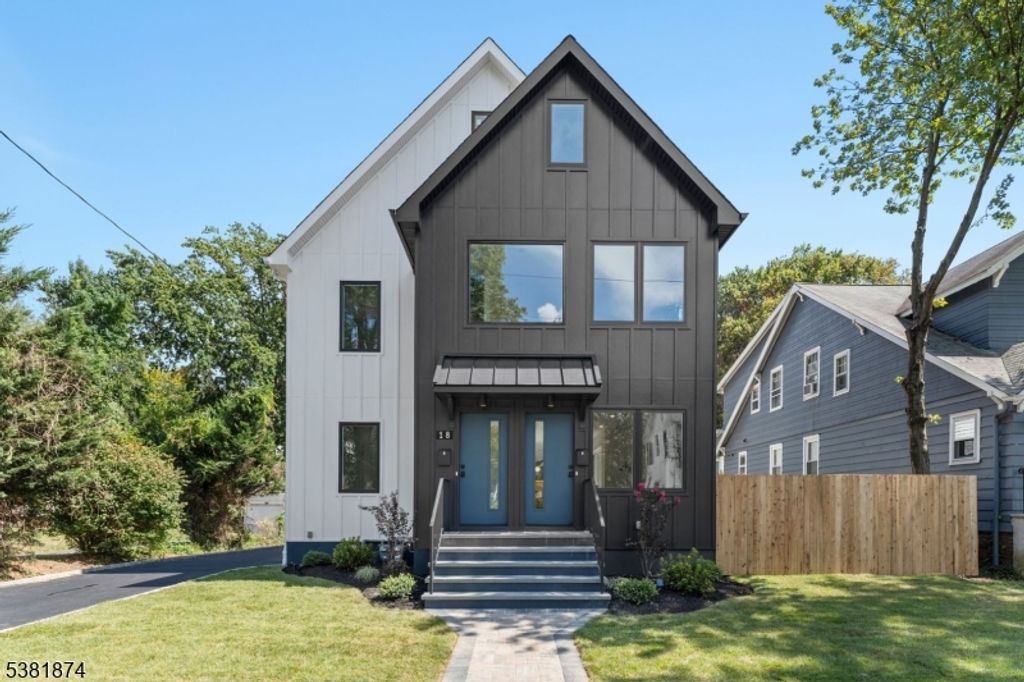 18 Meadowbrook Rd, Maplewood Twp., NJ 07040