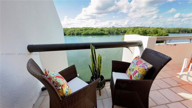 456 Poinciana Island dr 1620, Sunny Isles Beach, FL 33160