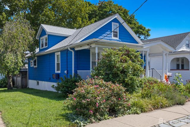9 Cornell Street, North Brunswick, NJ 08902