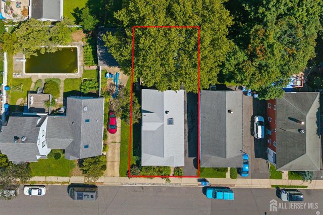 9 Cornell Street, North Brunswick, NJ 08902
