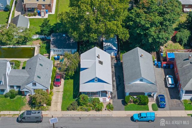 9 Cornell Street, North Brunswick, NJ 08902