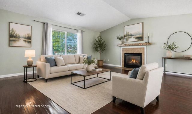 1607 Ashlan Avenue, Clovis, CA 93611