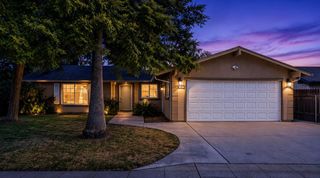 1607 Ashlan Avenue, Clovis, CA 93611
