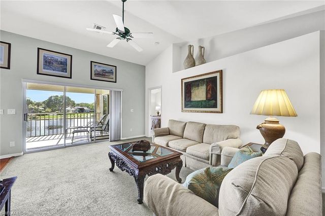 24766 Lakemont Cove LN # 201, Bonita Springs, FL 34134