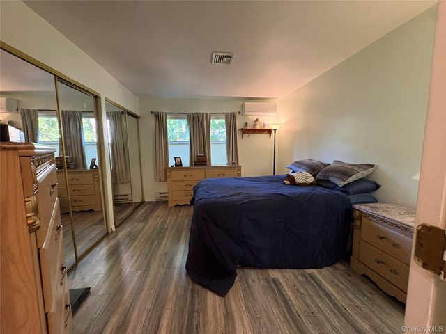 152B Laurance Lane, Ridge, NY 11961