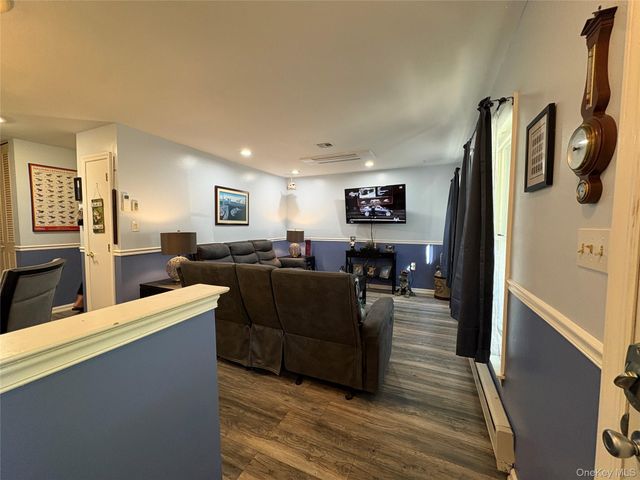 152B Laurance Lane, Ridge, NY 11961