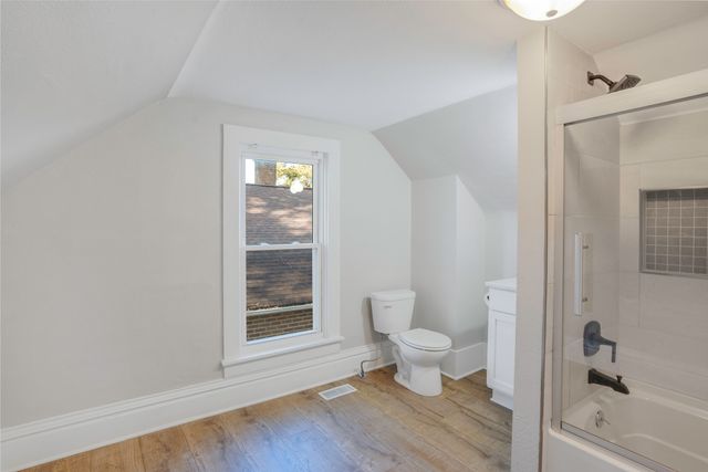 217 N 6th Street, Adel, IA 50003