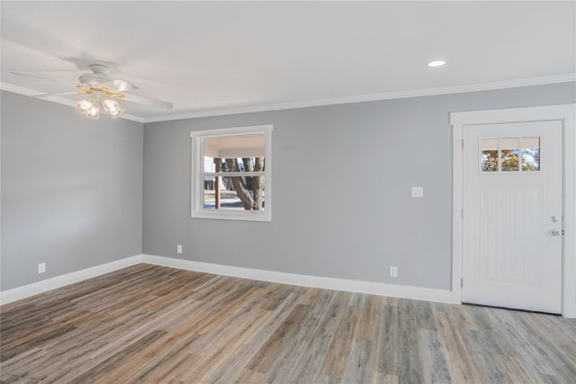 217 N 6th Street, Adel, IA 50003